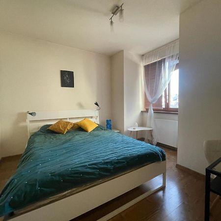Przystan Dolnych Mlynow Apartamento Cracóvia Exterior foto