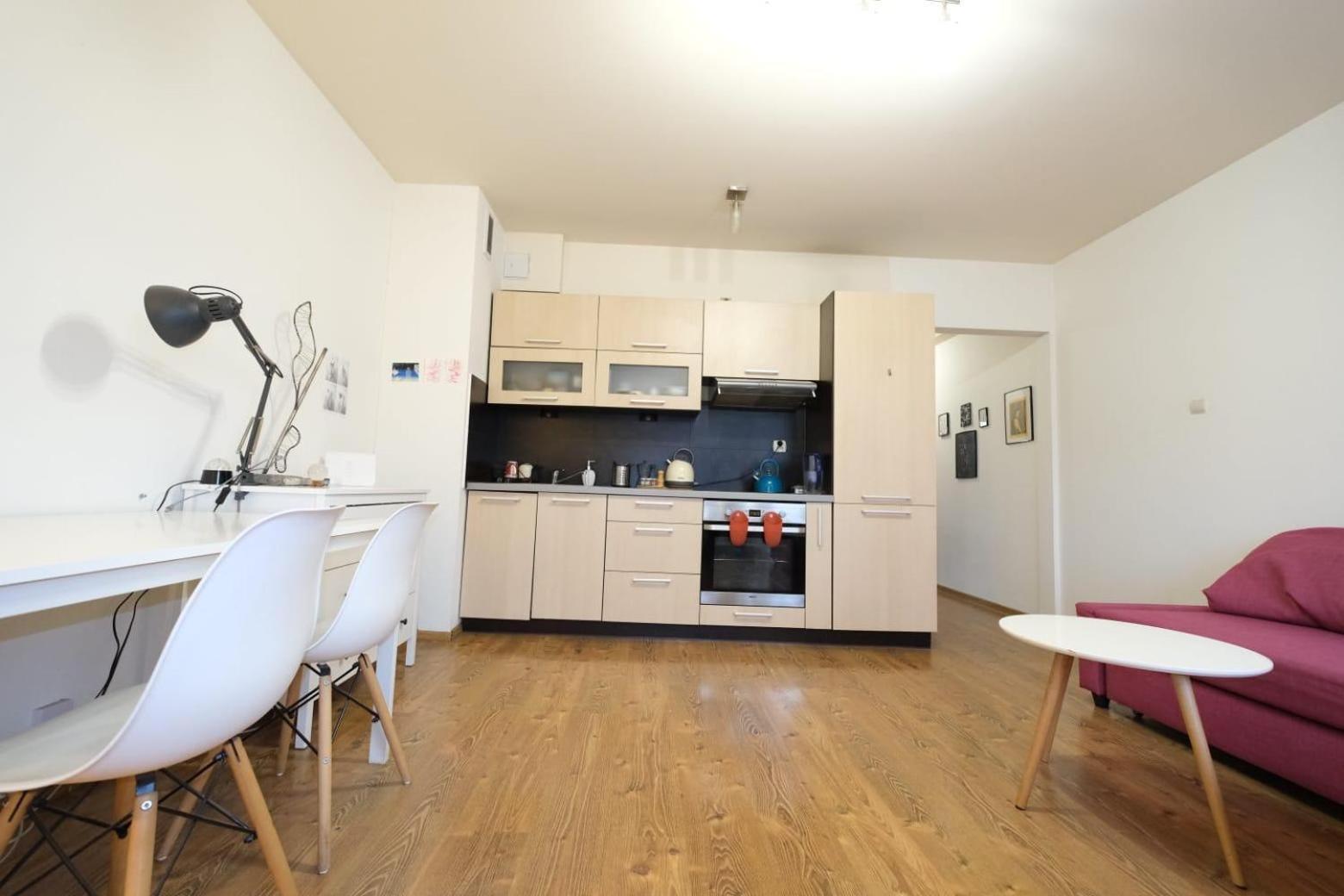 Przystan Dolnych Mlynow Apartamento Cracóvia Exterior foto